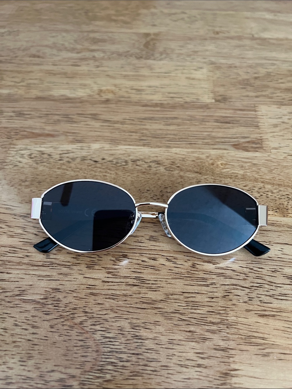 Sojos | Gold Frame Oval Sunglasses